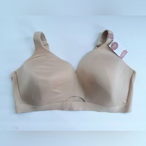 Cacique Full Coverage Wireless Bra NWT